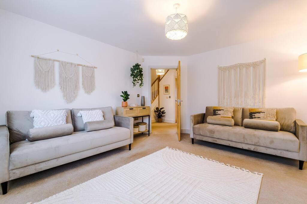 Luxurious Cosy 4Br Home Cheshire Saughall Bagian luar foto