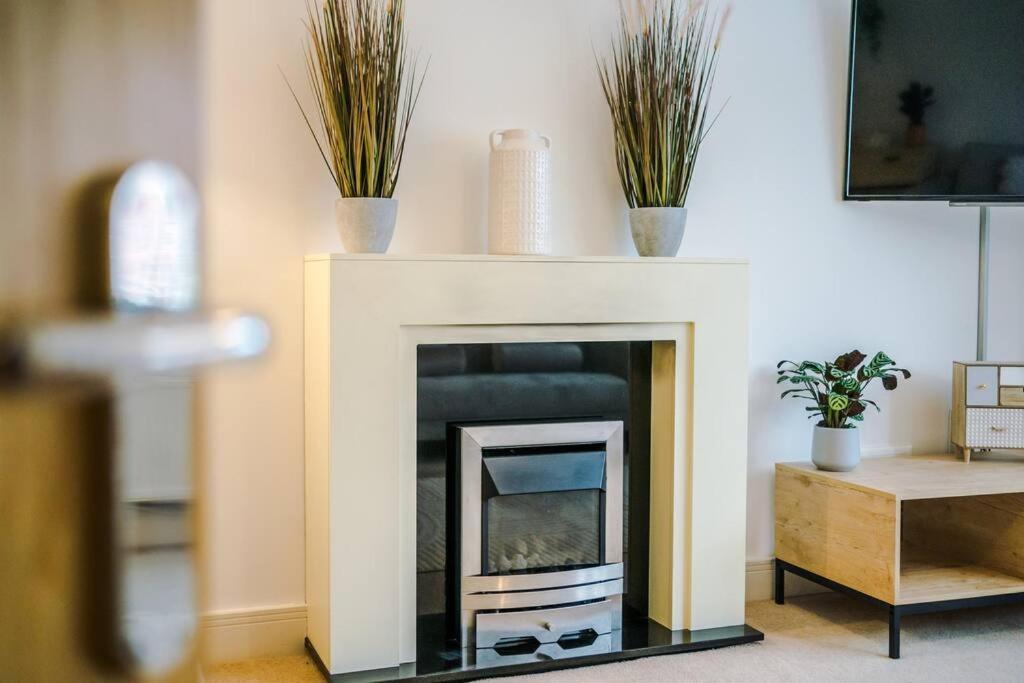 Luxurious Cosy 4Br Home Cheshire Saughall Bagian luar foto